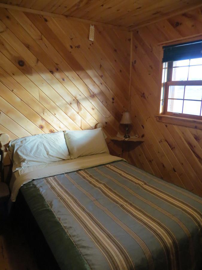 Nine Pine Cottage Мирамичи Екстериор снимка