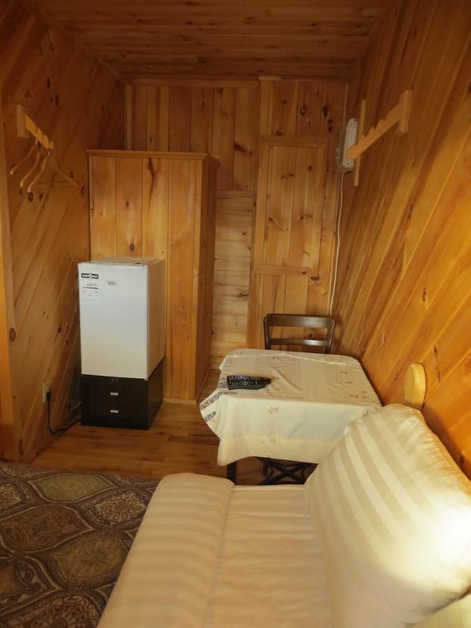 Nine Pine Cottage Мирамичи Екстериор снимка