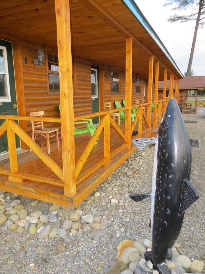 Nine Pine Cottage Мирамичи Екстериор снимка